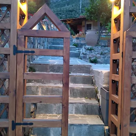 Vaggelio 3 *